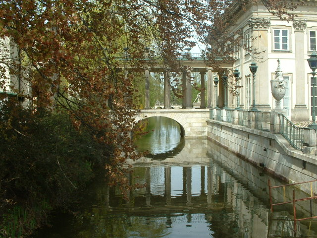 Mostek jeszcze sam...